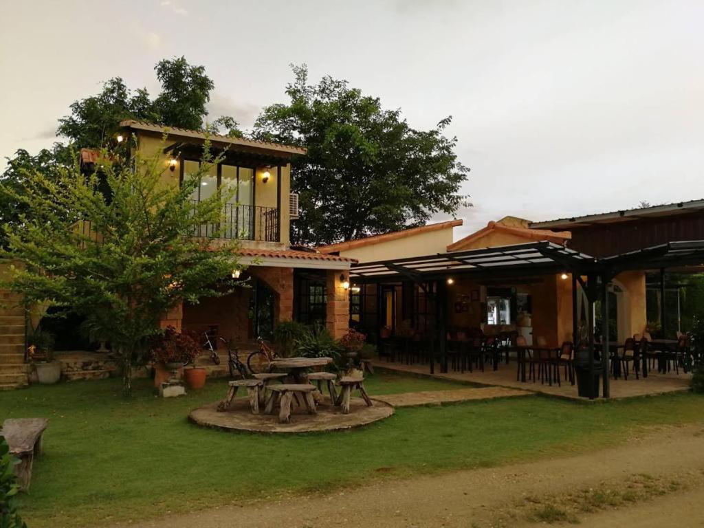 Villa Tuscany Country Resort Suan Phueng Exterior foto