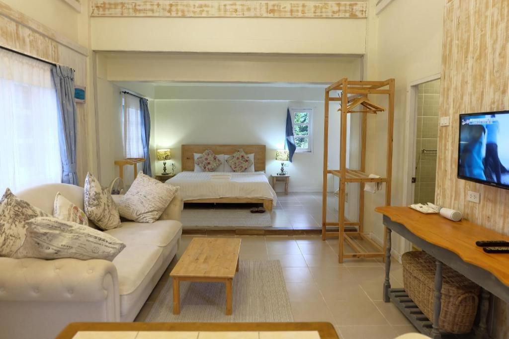 Villa Tuscany Country Resort Suan Phueng Exterior foto
