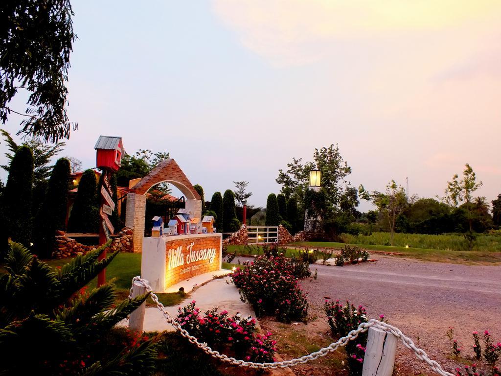 Villa Tuscany Country Resort Suan Phueng Exterior foto