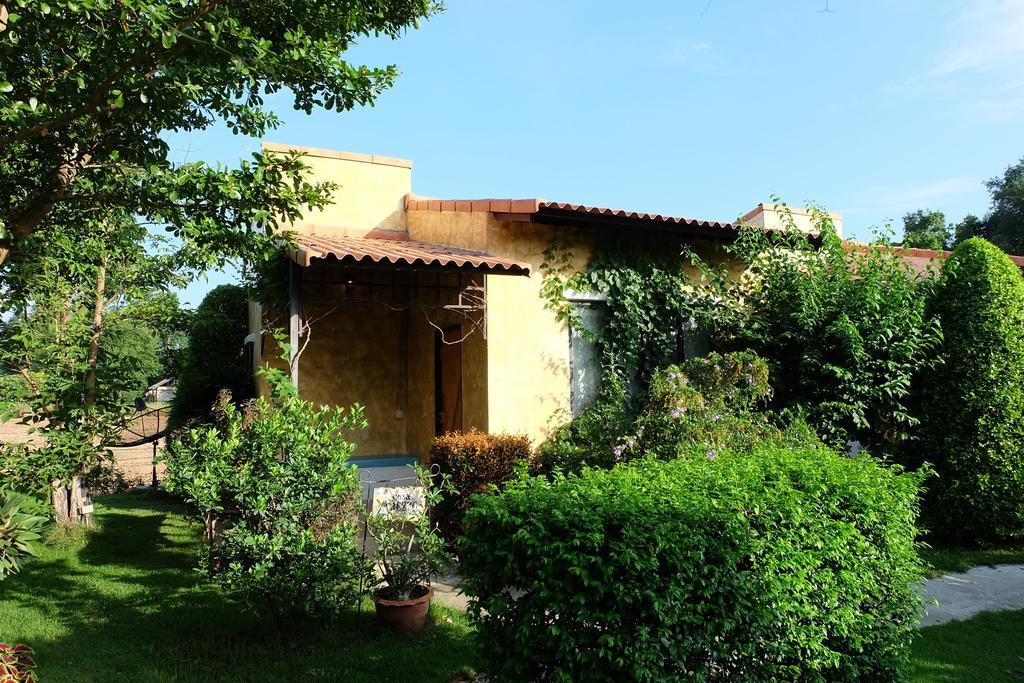 Villa Tuscany Country Resort Suan Phueng Exterior foto